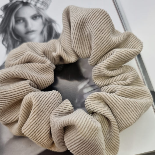 inani Scrunchie Cord sand